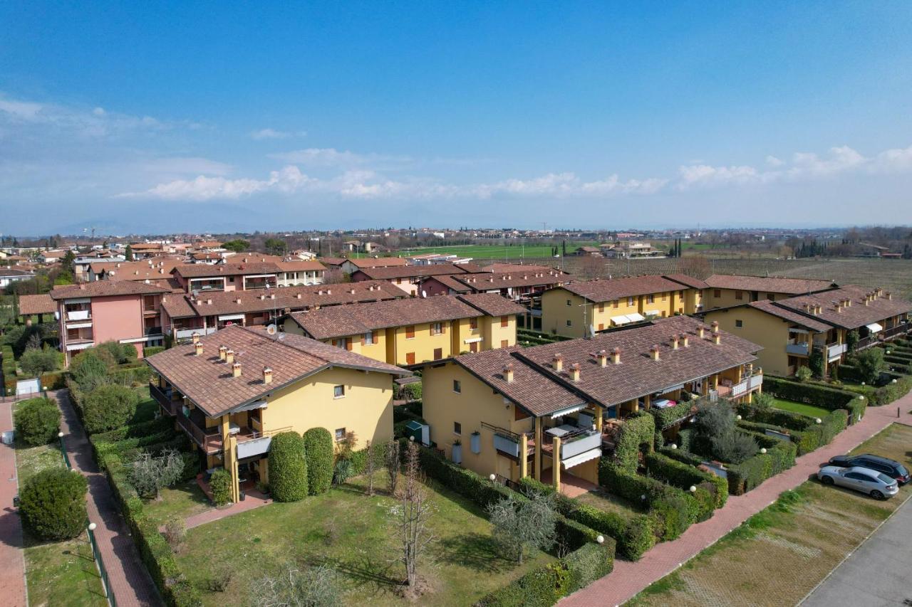Appartamento Al Cascinale Десенцано дел Гарда Екстериор снимка